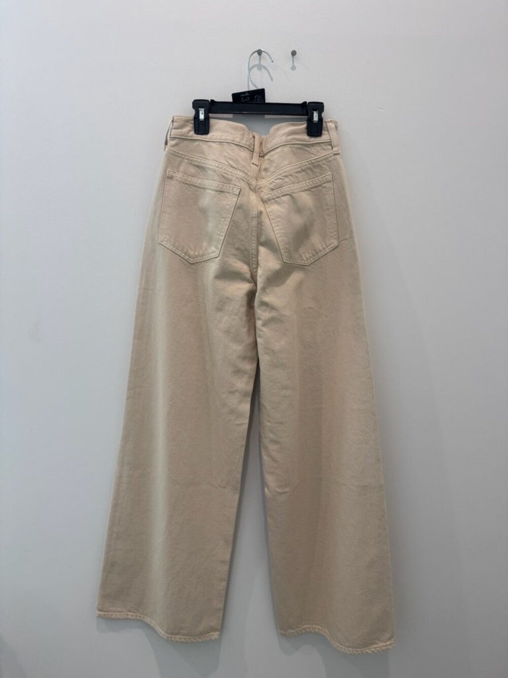 Abercrombie & Fitch High Rise Wide Leg Jeans - Picture 3 of 5